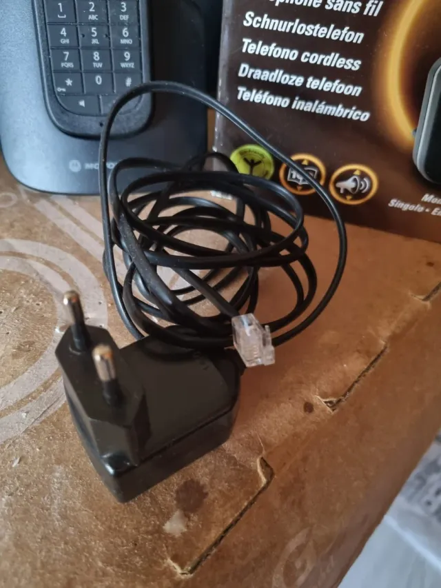 Teléfono inalámbrico Motorola D10