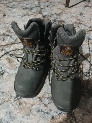 Botas de trabajo FAL  grises