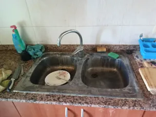 Limpieza y cuidado de personas mayores.