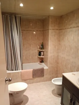 Limpieza y cuidado de personas mayores.