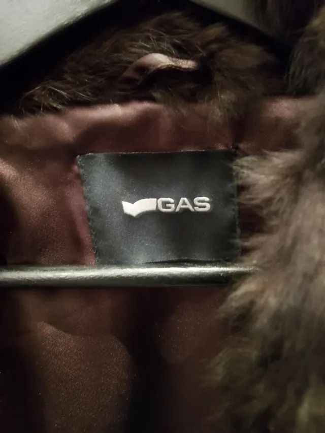 Chaqueta Pelo GAS Negra/Marrón