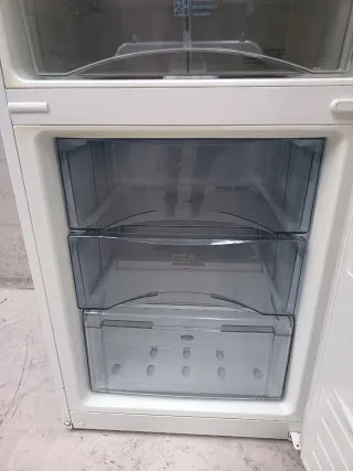 FRIGORÍFICO FAGOR 1,85m A+