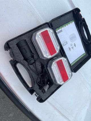 Barco Taylor 4,25 m con motor y remolque