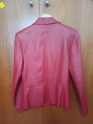 Chaqueta cuero rojo Talla S