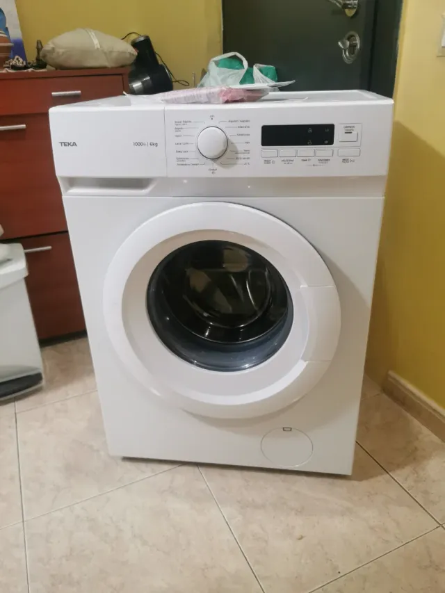 Lavadora Teka 1000 rpm - 6 kg nueva sin usar