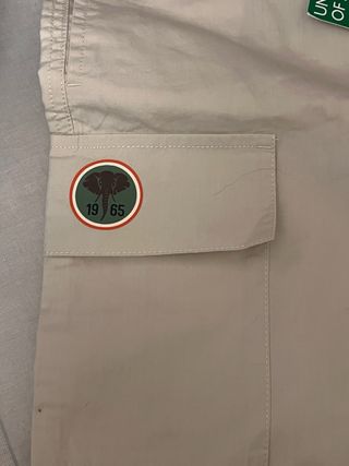 Pantalón corto Benetton beige nuevo. Talla 8-9