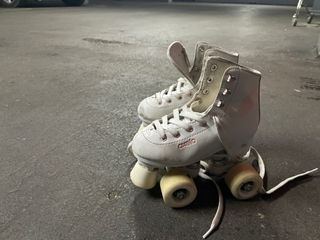 Patines 4 ruedas talla 31