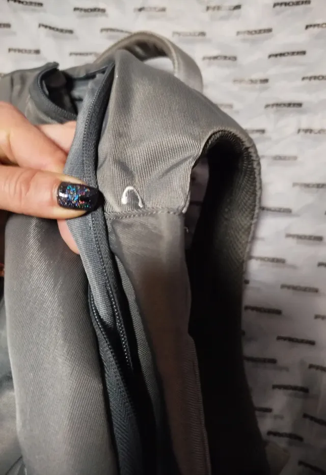 Mochila Prozis gris sin estrenar
