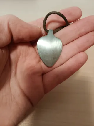 Colgante Viceroy Plata y Cordón marrón de cuero