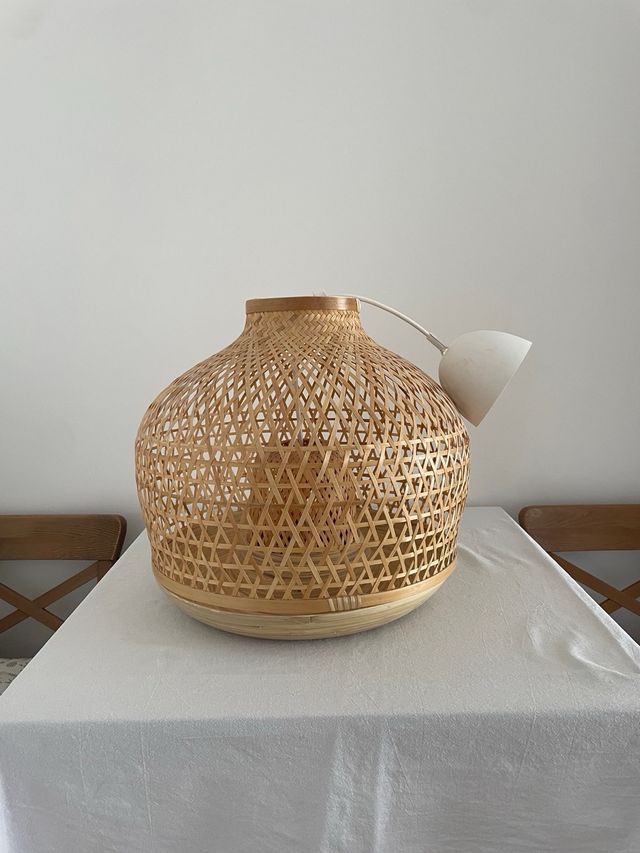 Lámpara MISTERHULT bambú