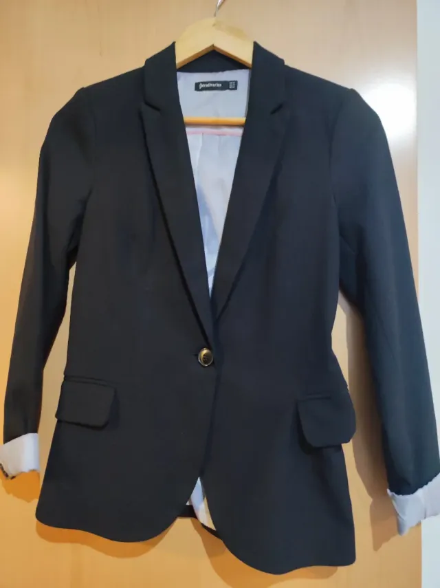 Americana negra Stradivarius