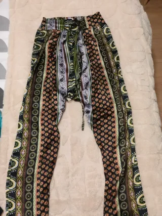 Pantalones largos seda estampado multicolor