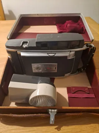 Polaroid Electric Eye 900 con custodia originale