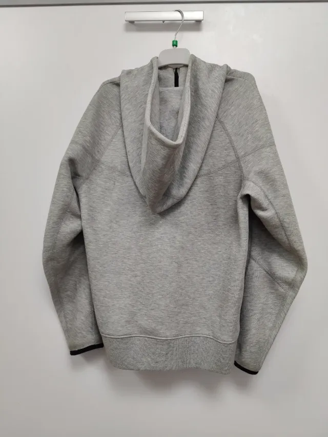 Sudadera Nike Tech Gris Junior Talla 158cm