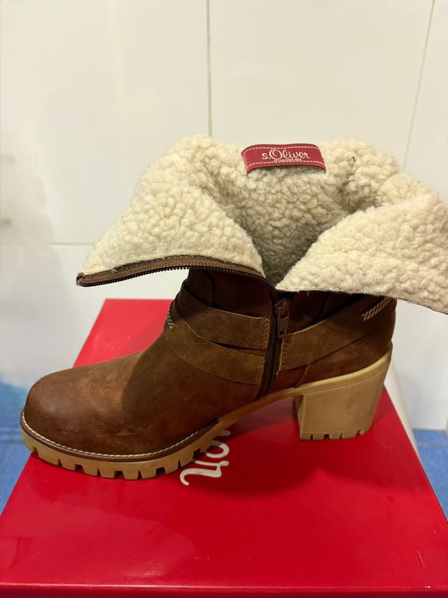 Botines S.Oliver.Talla 42.Forrado de borreguito