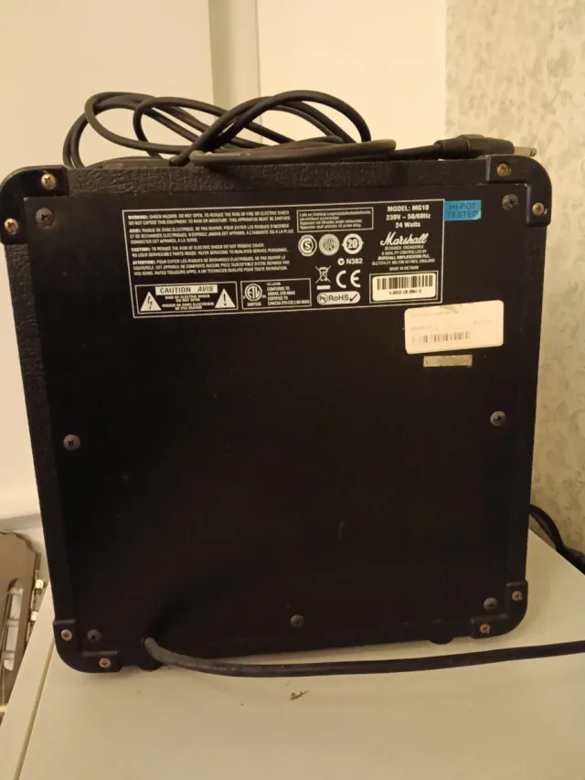 Amplificador Marshall MG10FX