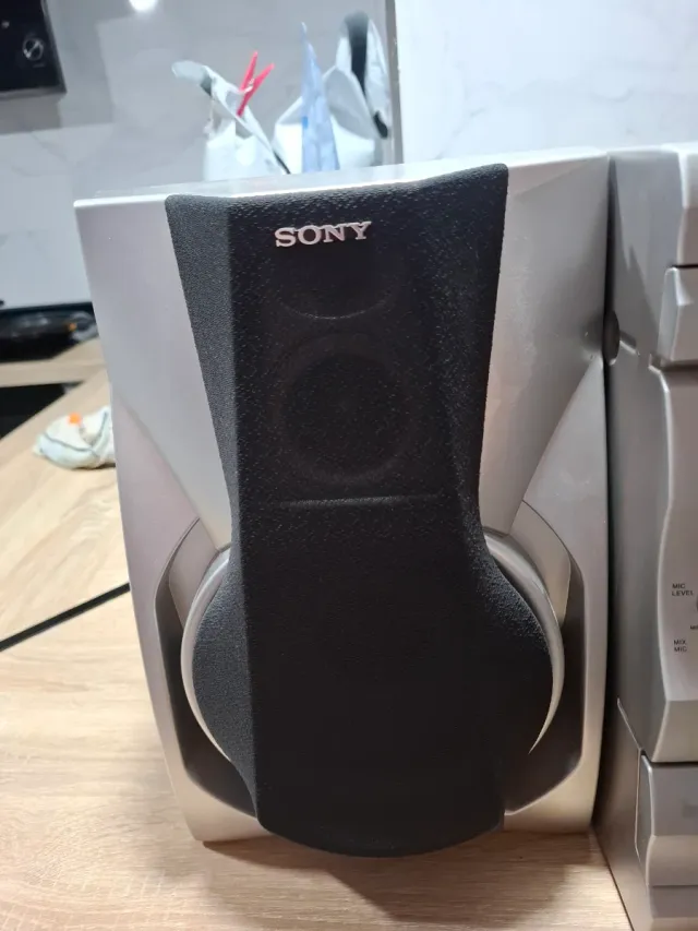 Equipo de música Sony Plata