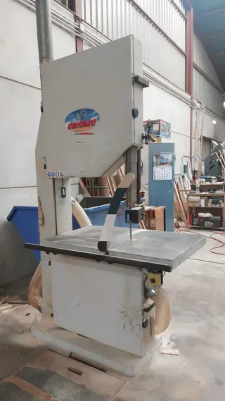 CENTAURO Sierra de cinta 800