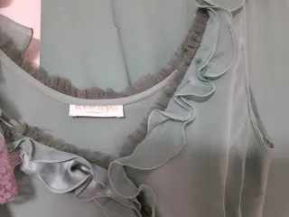 Conjunto falda y top verde con volantes