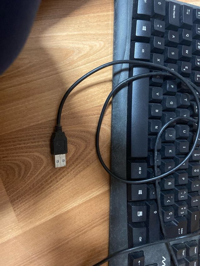 2 Teclados Mitsai Negros