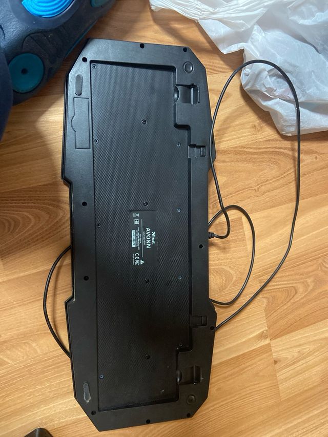 2 Teclados Mitsai Negros