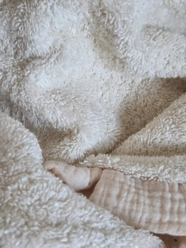 Arrullo de bebé con volantes