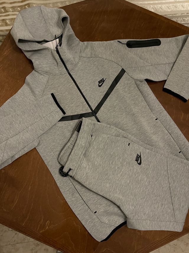 Nike Tech Fleece Mix Full Zip Gris