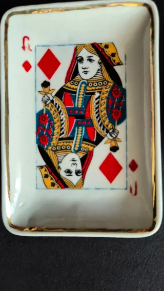 Dispensador de naipes de cerámica