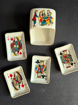 Dispensador de naipes de cerámica