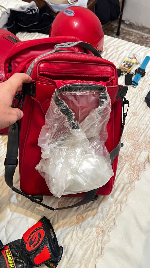 Funda Depósito CBR F/FS Bagster Roja + maleta