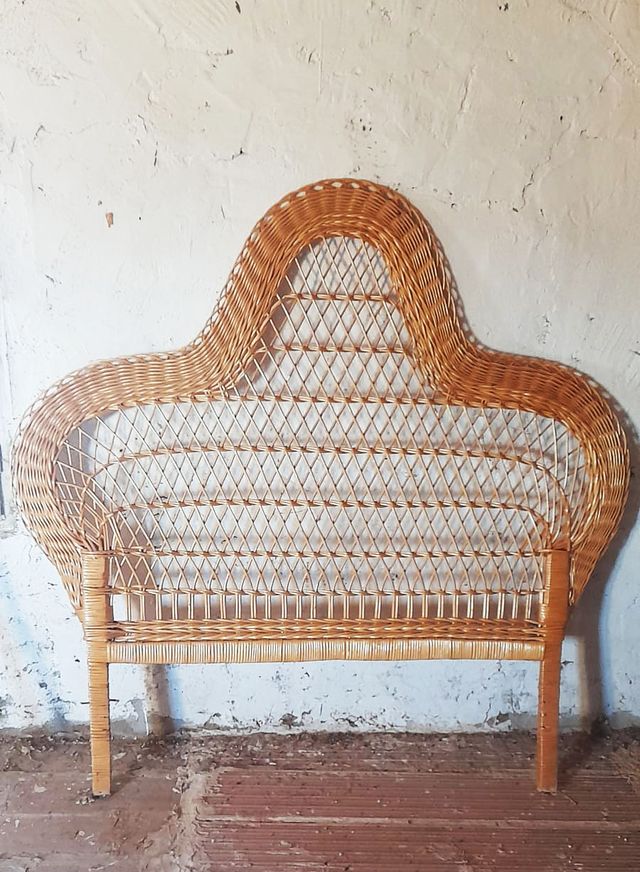 Cabecero de mimbre estilo vintage