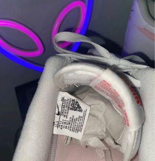 Nike Air Force 1 Rosa y Blanco