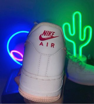 Nike Air Force 1 Rosa y Blanco