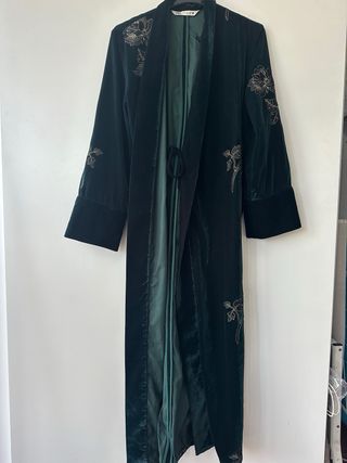 Kimono Vestido Terciopelo Bordado Zara limited edi