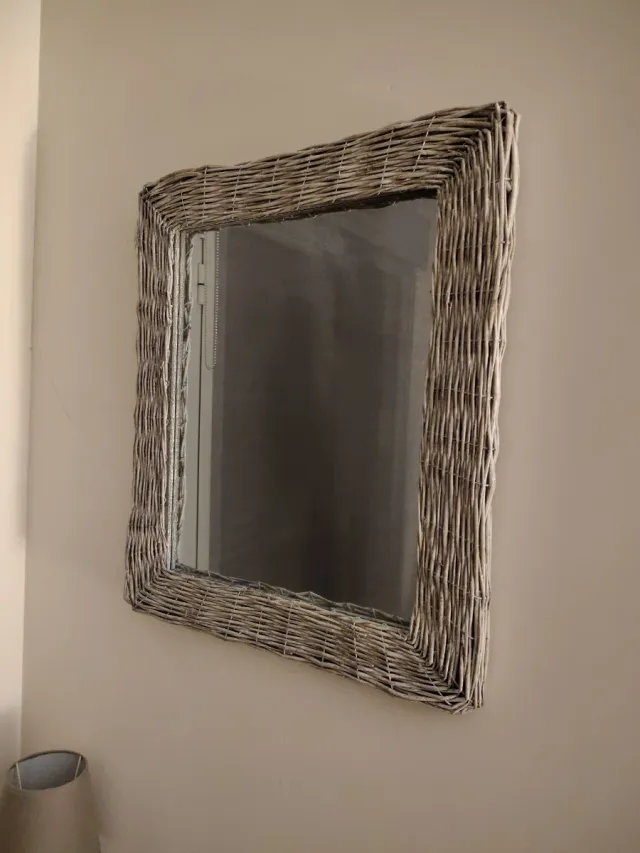 Espejo Mimbre Trenzado Gris 52.5x4x63cm nuevo caja