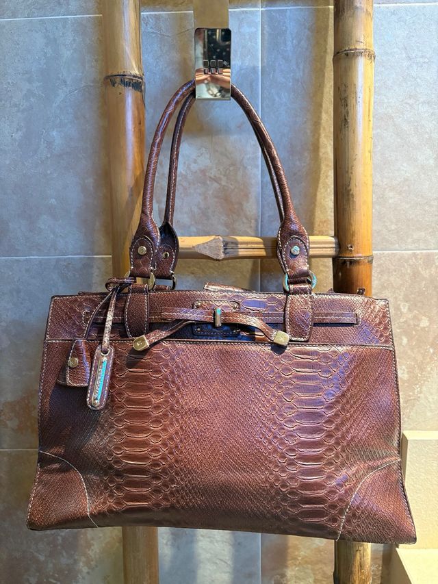 Bolso Liz Claiborne Marrón