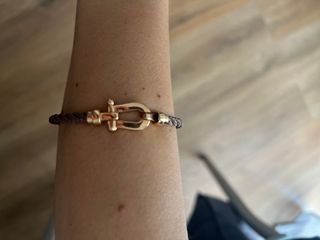 Pulsera de hombre con cierre en oro rosa