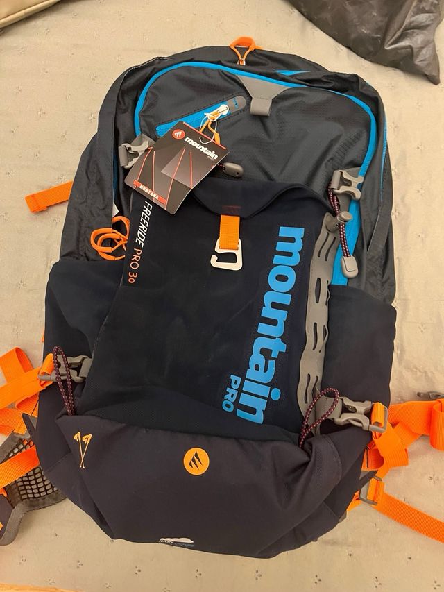 Mochila Montaña FREERIDE PRO 30 Nueva
