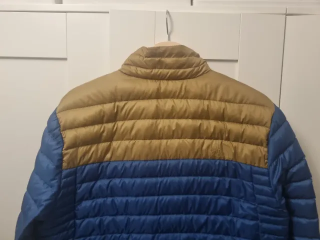 Chaqueta The North Face plumas azul/amarillo