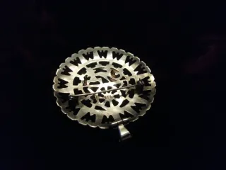 Antiguo broche colgante de plata