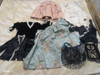 Lote antiguo falda fallera y mandiles