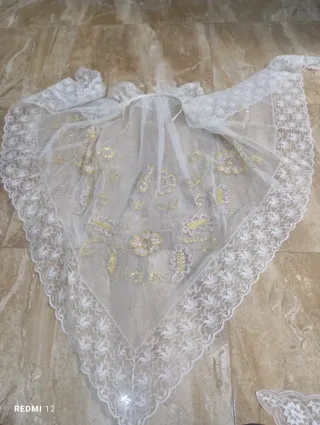 Lote antiguo falda fallera y mandiles