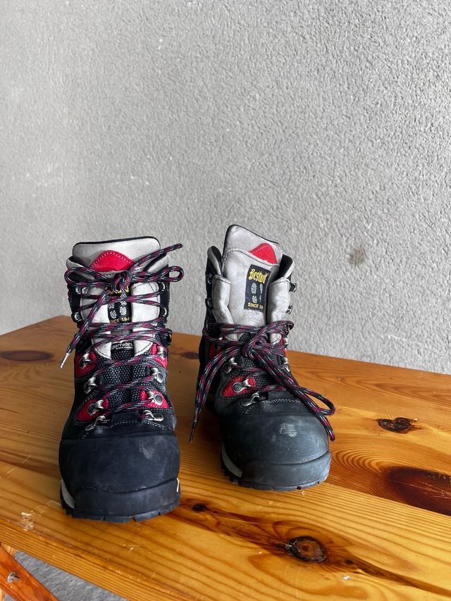 Botas de montaña Bestard gramponables