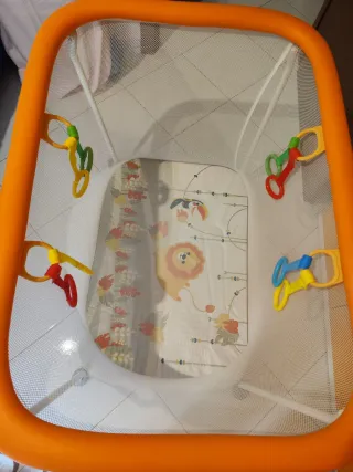 Box neonato con giochi