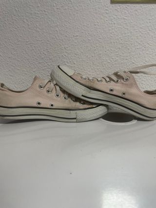 Converse rosas bajas