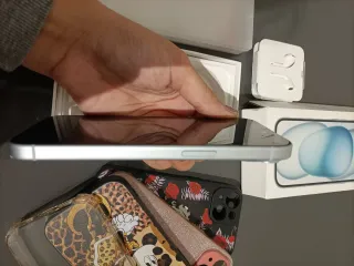 iPhone 15 128GB Azzurro - Come Nuovo