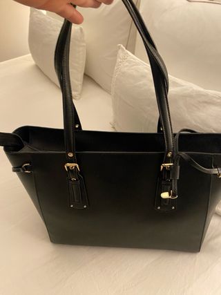Bolso Michael Kors Piel Negro y Dorado