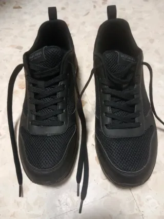Tenis Skechers Negros Talla 44 Nuevos