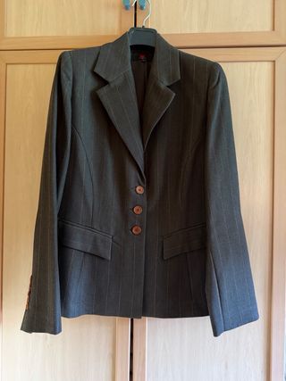 Traje de chaqueta y pantalon