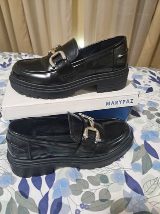 Zapatos MaryPaz Negros Talla 39 Nuevos